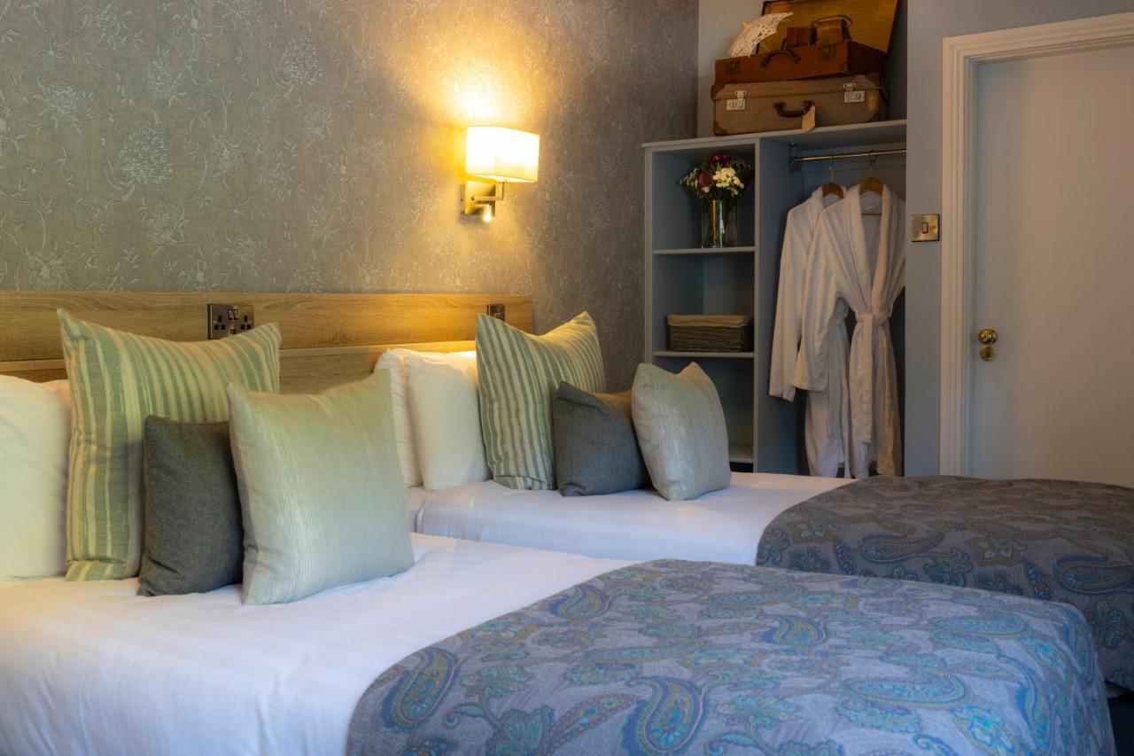 Hotel Eccles And 4*